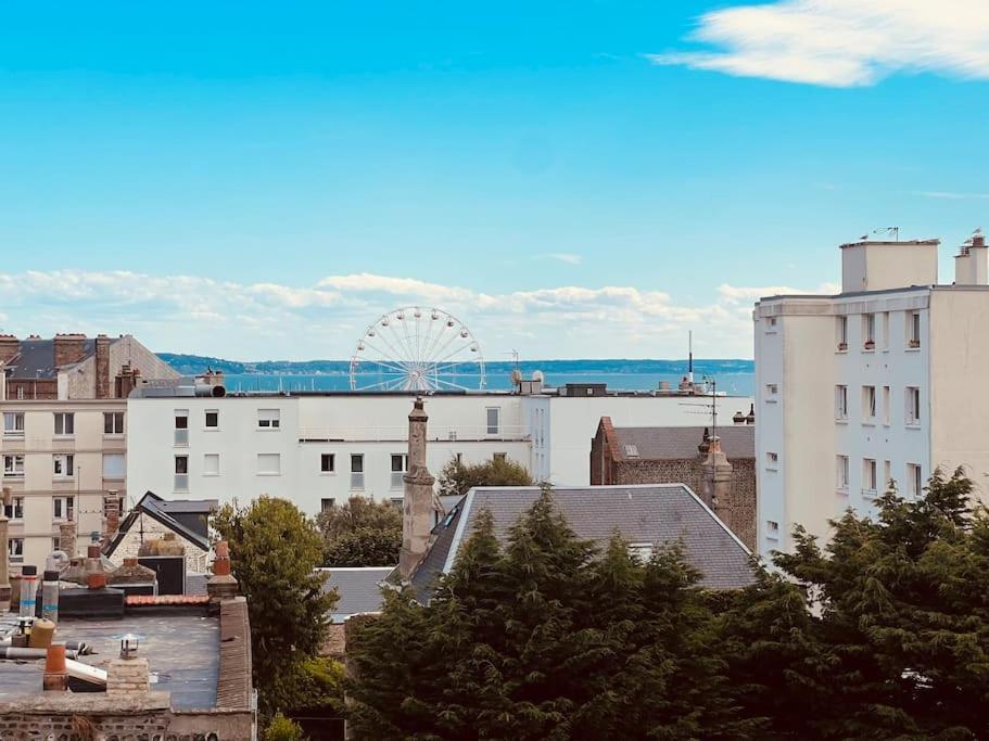 Le Petit Nid Perche Sous Les Toits, Vue Mer Le Havre Exterior photo